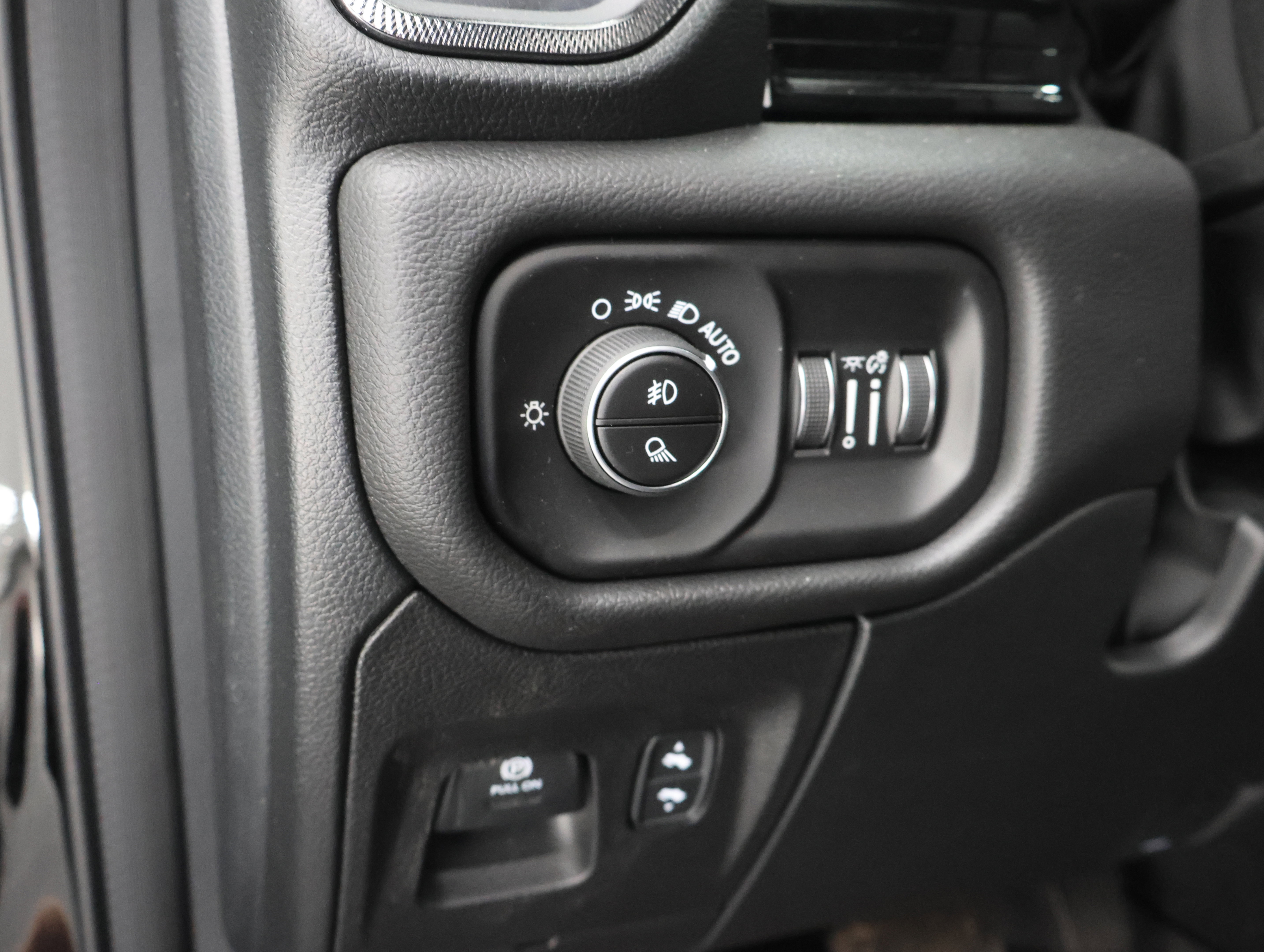 Used 2026 RAM 1500 Rebel w/ Advanced Safety Group II AWD/4WD image 49