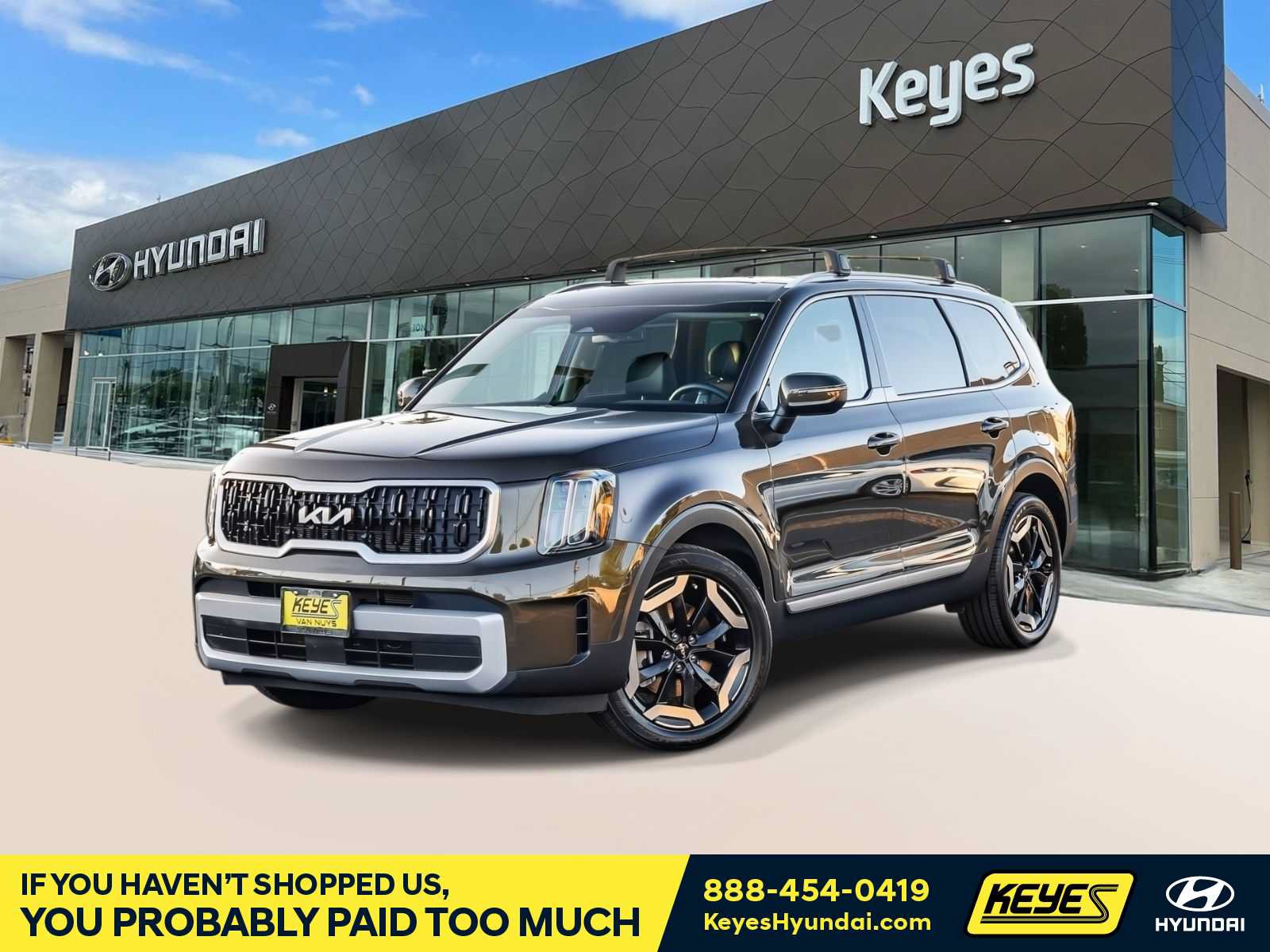 Used 2024 Kia Telluride EX w/ EX Captain's Chair Package