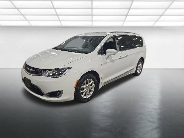 Used 2020 Chrysler Pacifica Touring-L FWD image 8