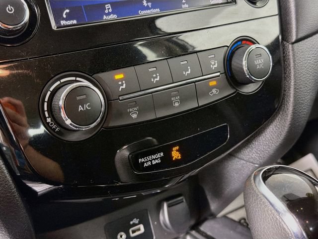 Used 2018 Nissan Rogue S FWD image 15