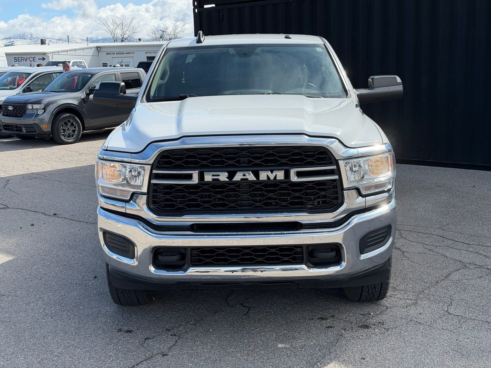 Used 2019 RAM 3500 Tradesman w/ Chrome Appearance Group image 3
