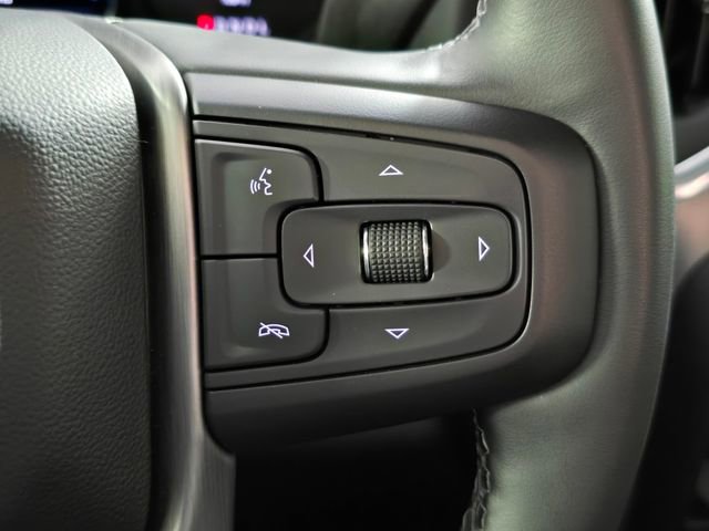 Used 2023 GMC Sierra 3500 Denali w/ Denali Black Diamond Edition AWD/4WD image 32