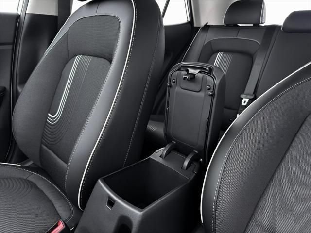 New 2026 Hyundai Venue SEL FWD image 18