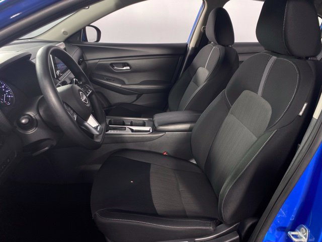 Used 2025 Nissan Sentra SV FWD image 11