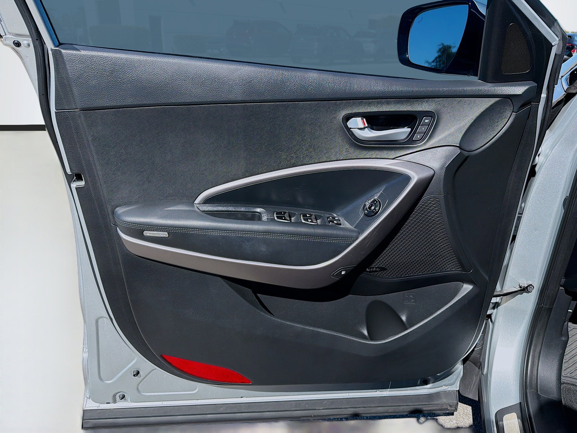 Used 2016 Hyundai Santa Fe Sport 2.0T w/ Option Group 05 image 21