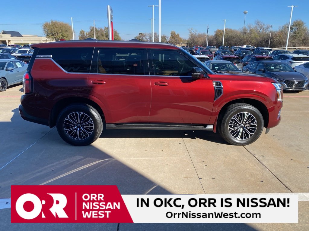 Used 2025 Nissan Armada SL image 6