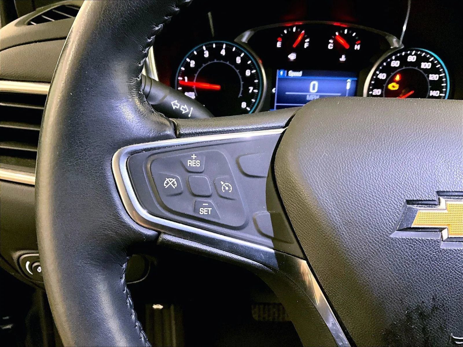 Used 2019 Chevrolet Equinox LT image 17