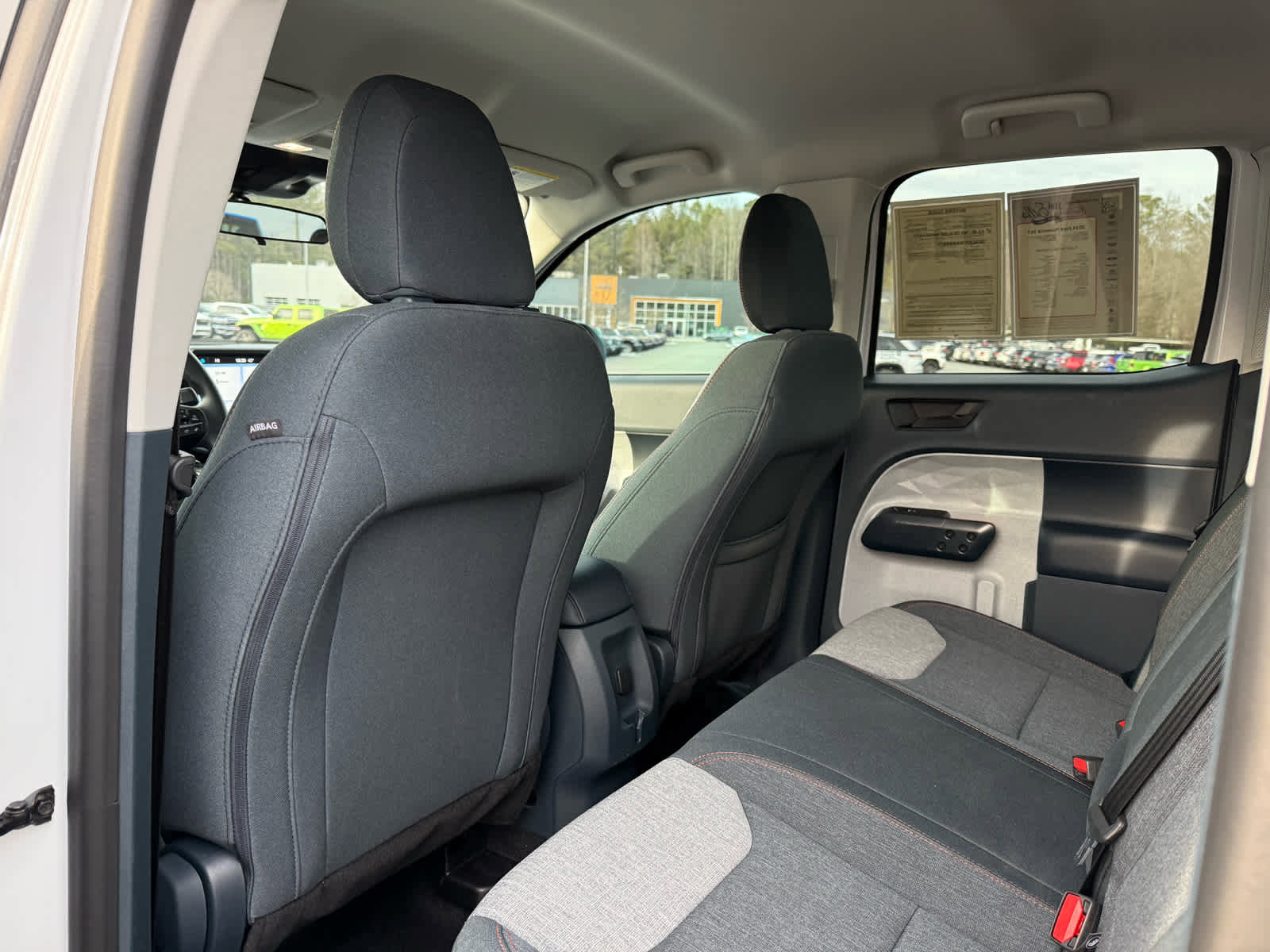 Used 2024 Ford Maverick XLT image 28