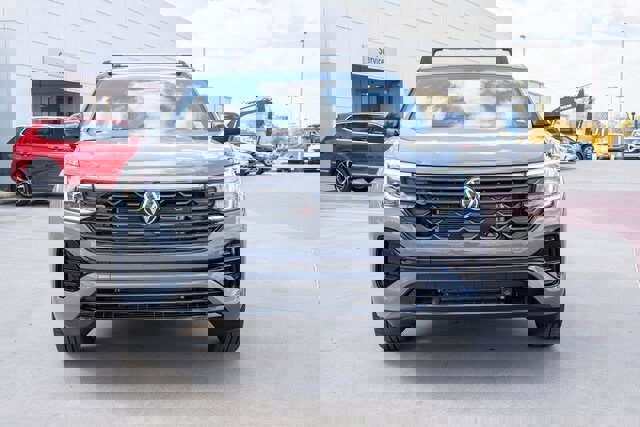 New 2026 Volkswagen Atlas Cross Sport SEL R-Line image 9