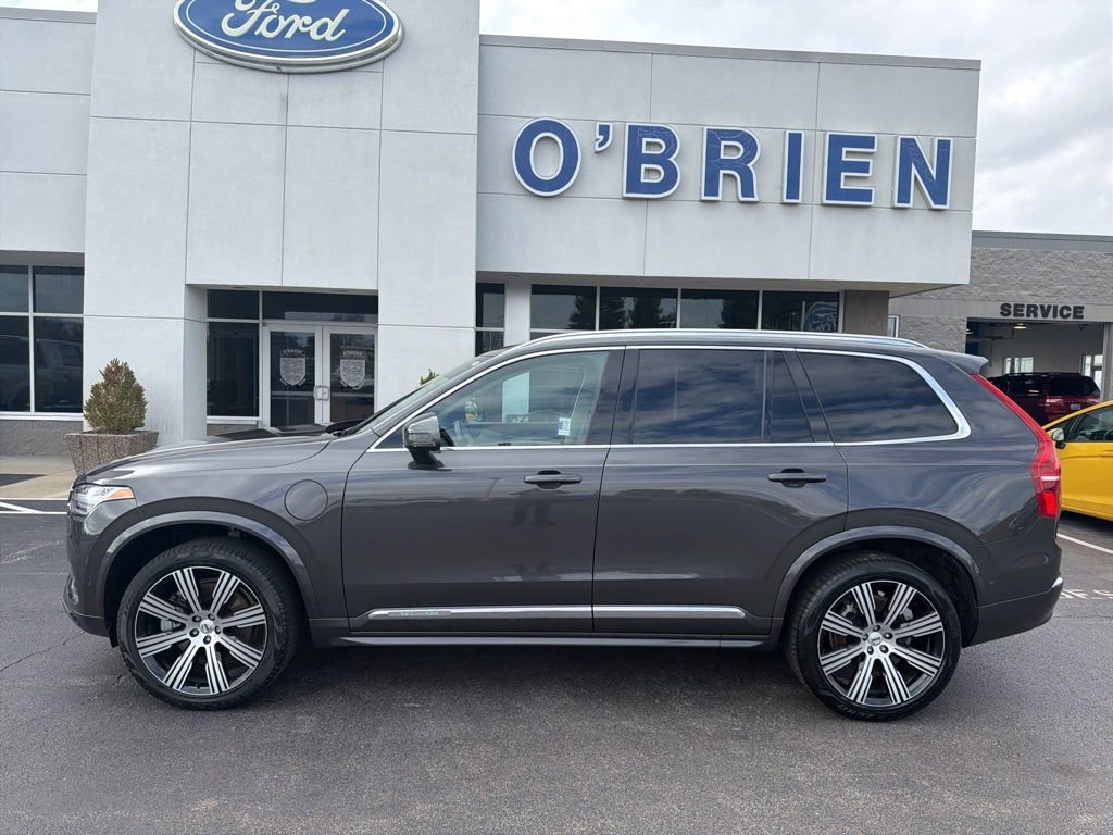 Used 2024 Volvo XC90 T8 Plus image 2