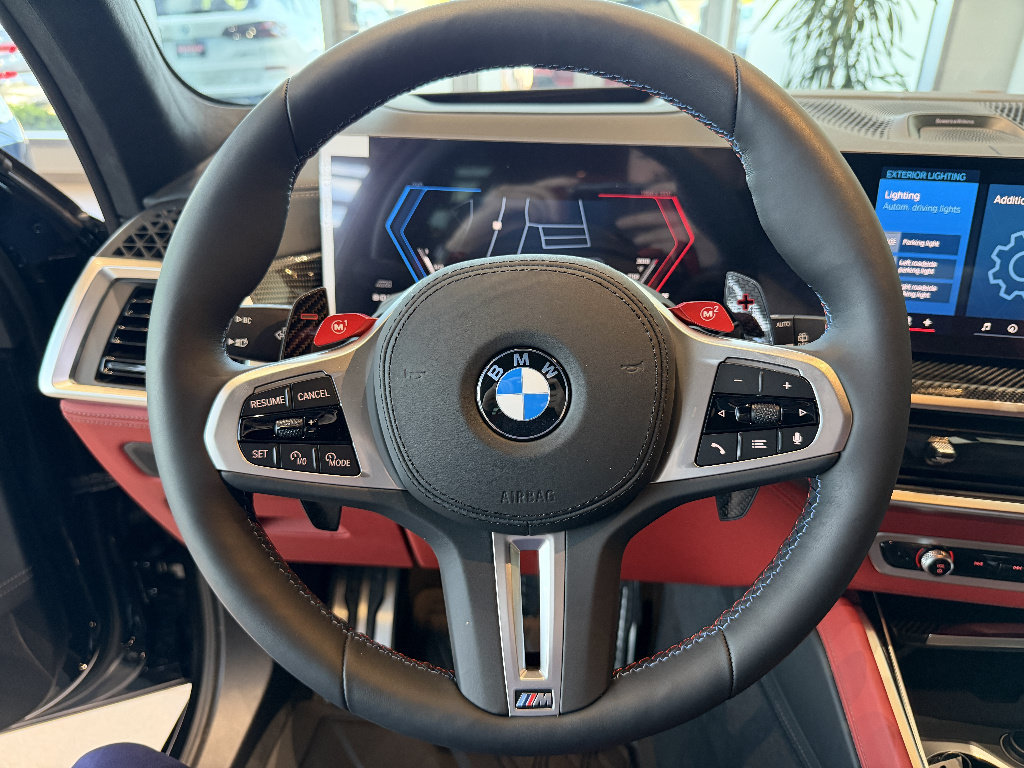 New 2026 BMW X5 M Competition w/ Executive Package AWD/4WD image 9