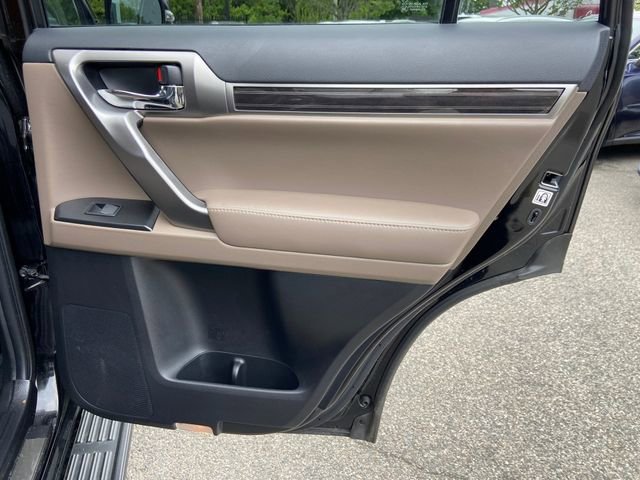 Certified 2023 Lexus GX 460 Premium w/ Premium Package AWD/4WD image 29