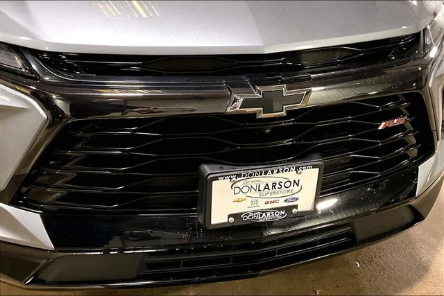 Certified 2024 Chevrolet Blazer RS w/ Driver Confidence II Package image 10