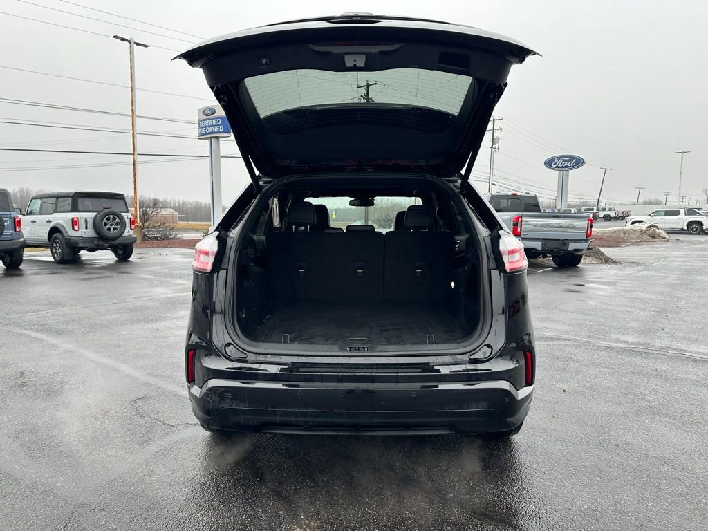 Used 2024 Ford Edge ST-Line image 5