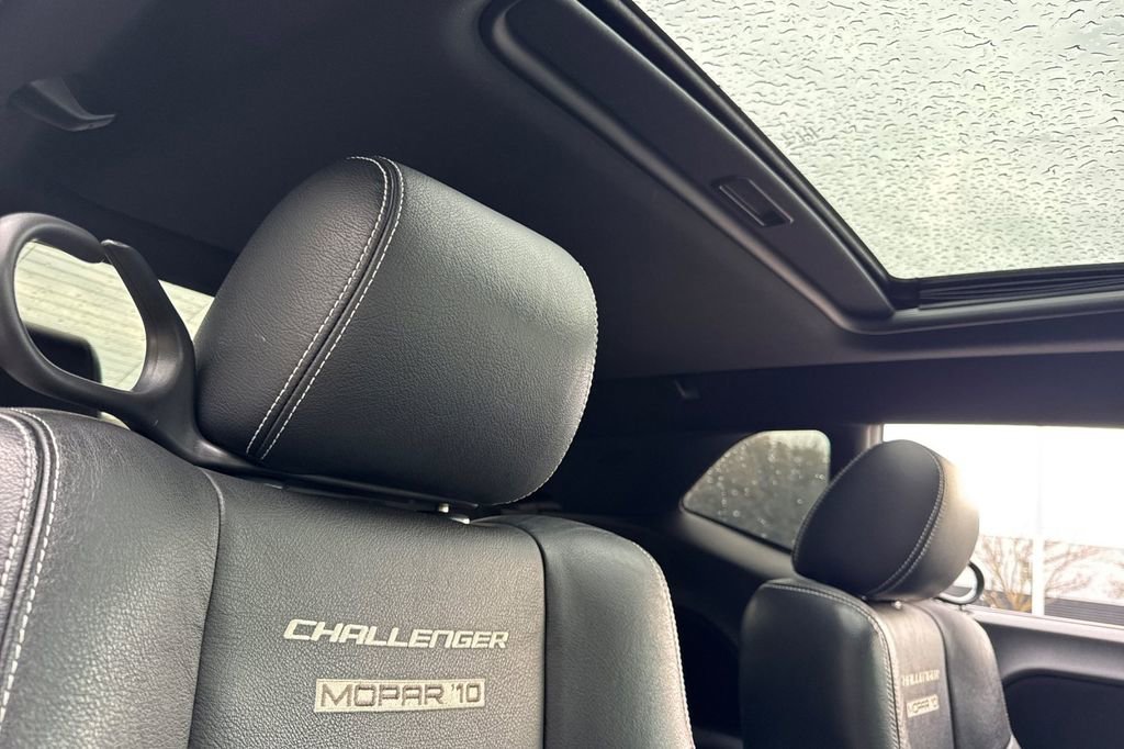 Used 2010 Dodge Challenger R/T w/ Mopar 10 Pkg image 16