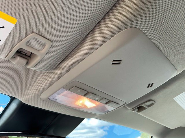 Used 2020 Buick Encore Preferred FWD image 30