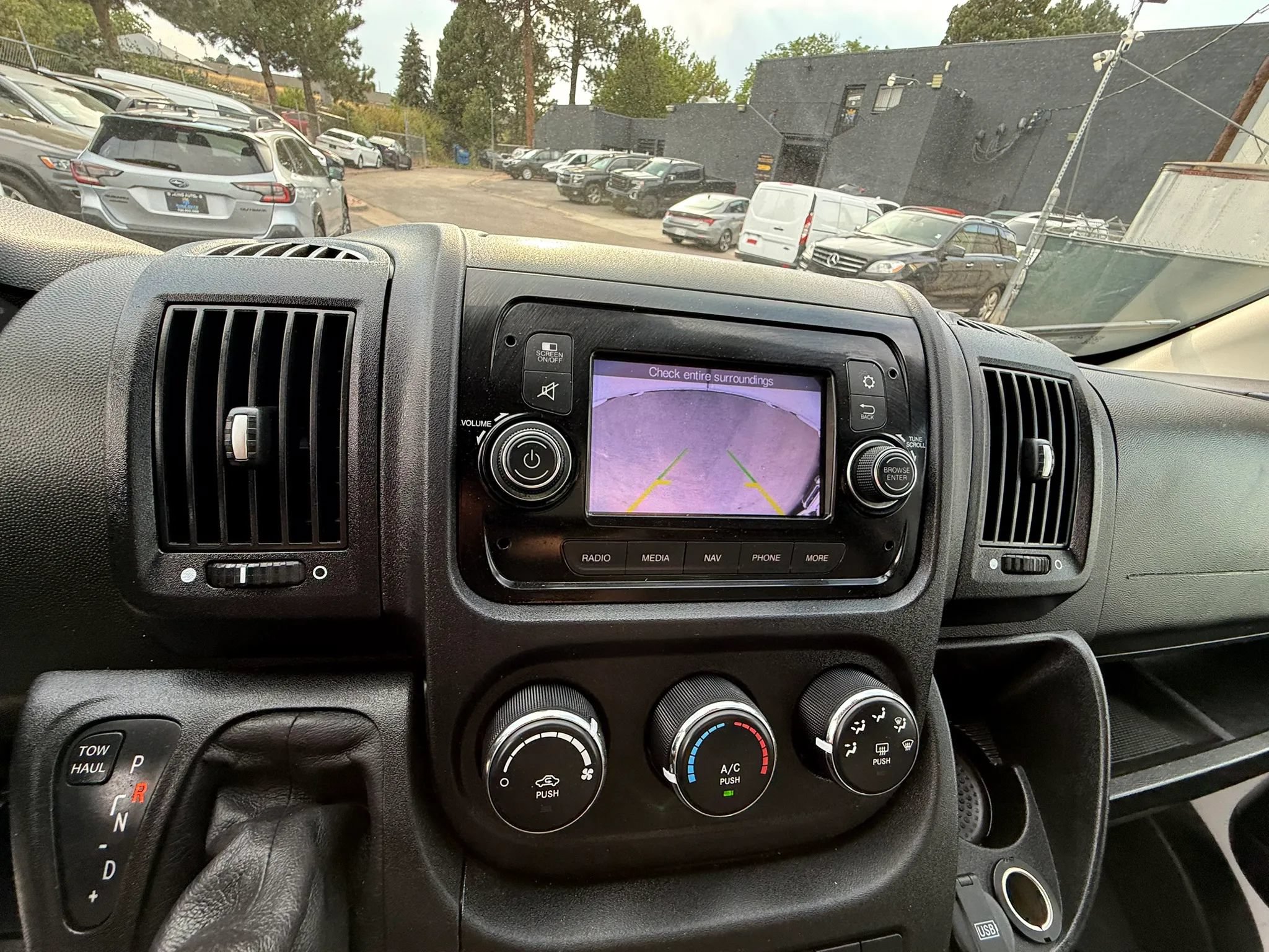 Used 2021 RAM ProMaster 3500 FWD image 24