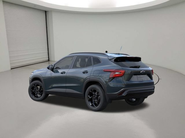 New 2026 Chevrolet Trax LT w/ Driver Confidence Package FWD image 3
