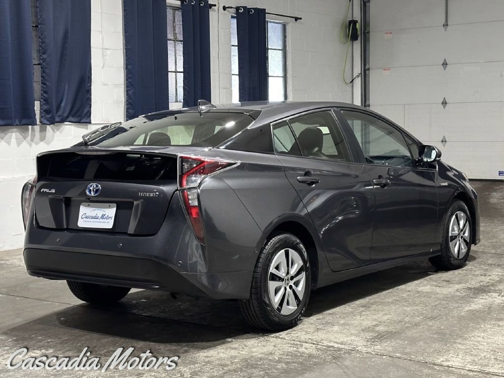 Used 2018 Toyota Prius Four w/ Advanced Technology Package FWD image 7
