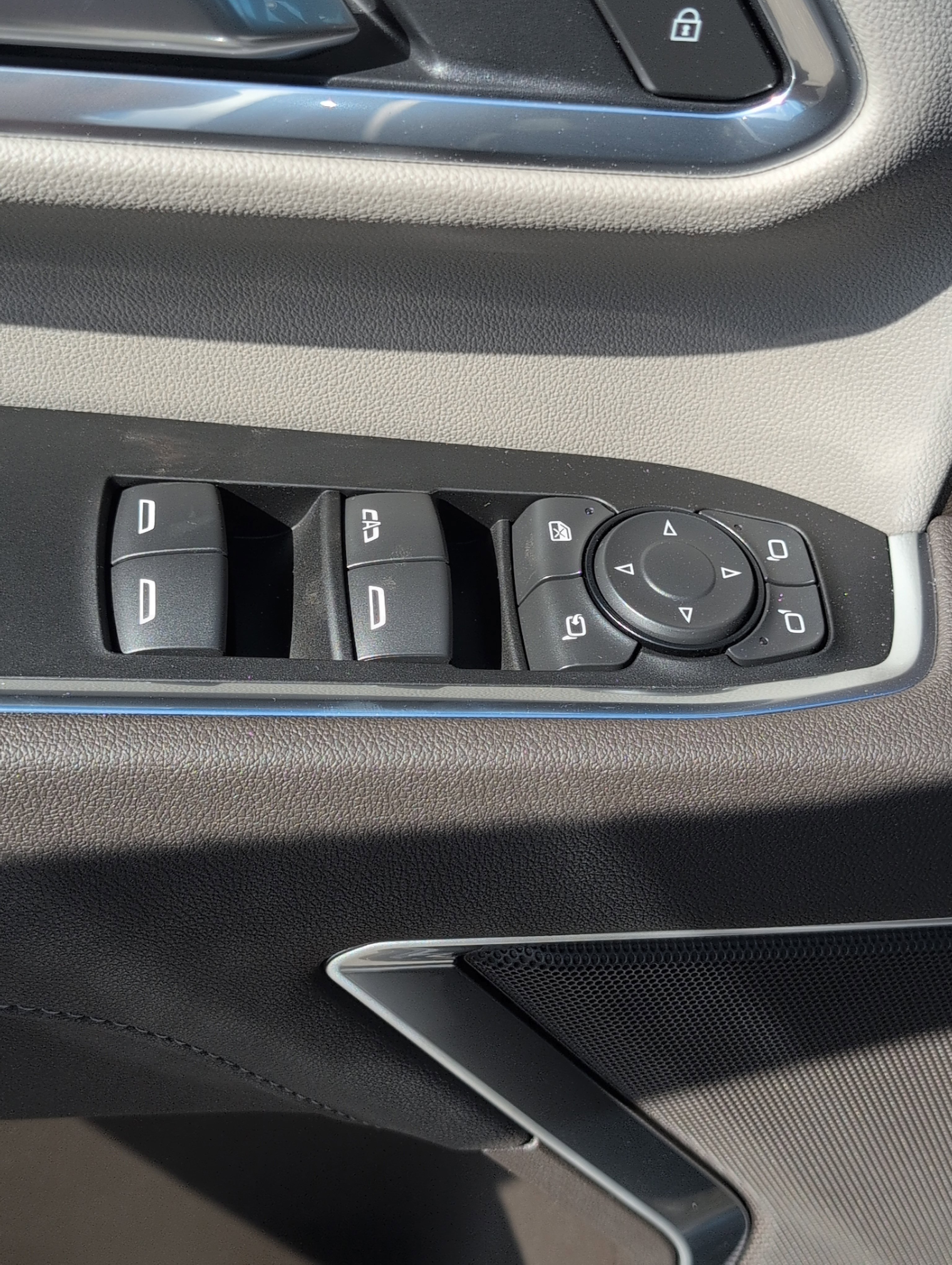 New 2026 Chevrolet Silverado 2500 LT w/ All Star Edition image 12