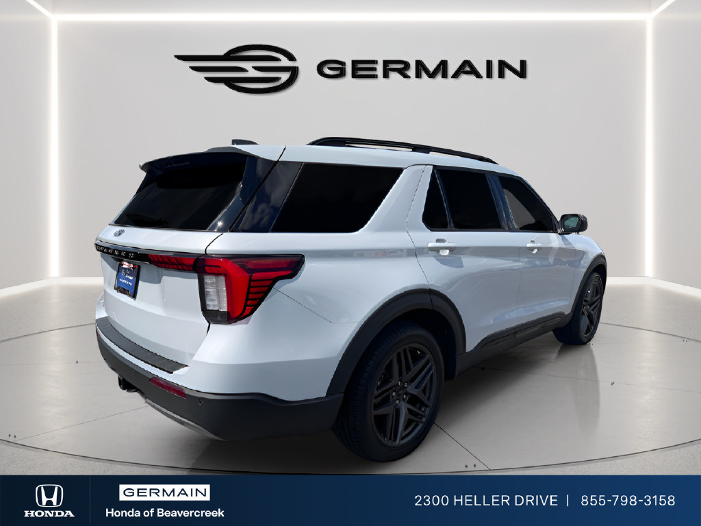 Used 2026 Ford Explorer Active w/ Active Comfort Package RWD image 7