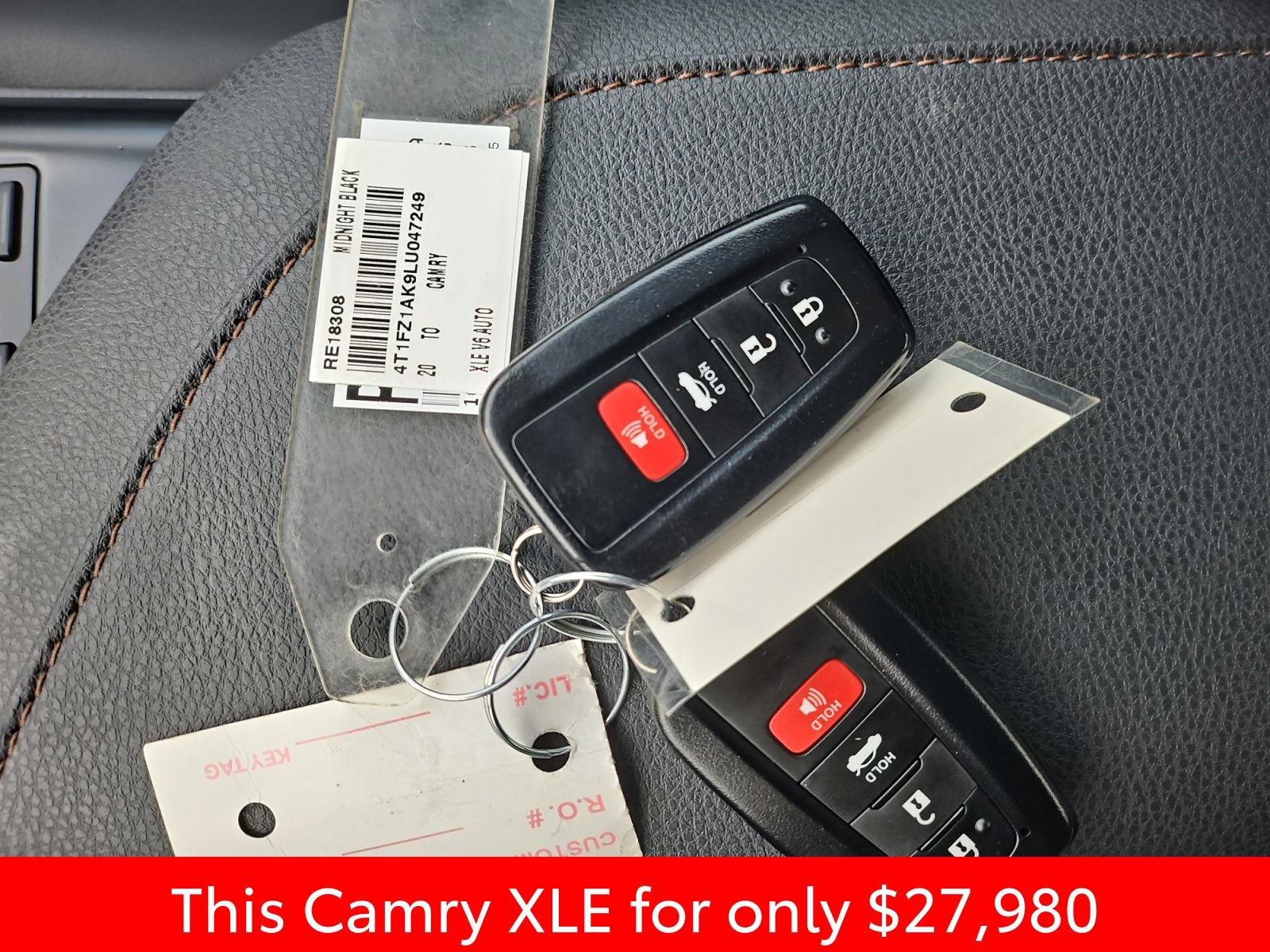 Used 2020 Toyota Camry XLE FWD image 21
