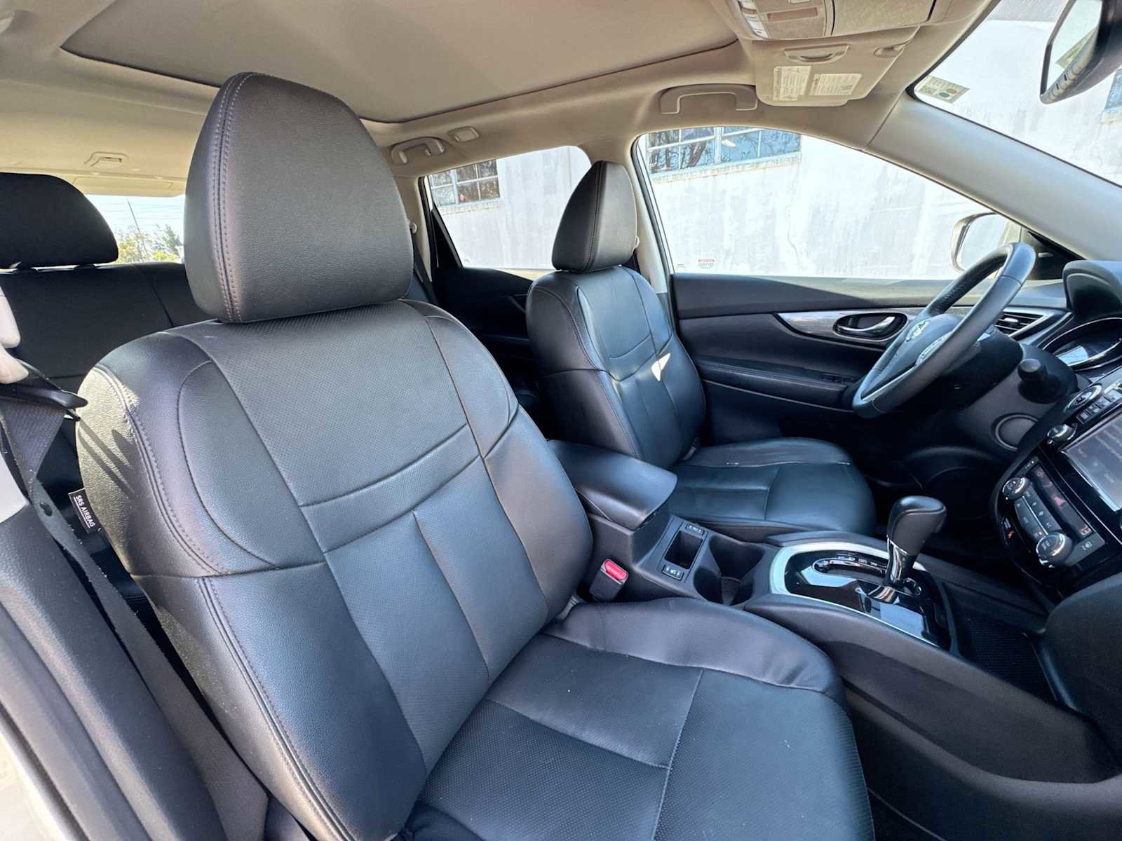 Used 2016 Nissan Rogue SL w/ SL Premium Package image 17