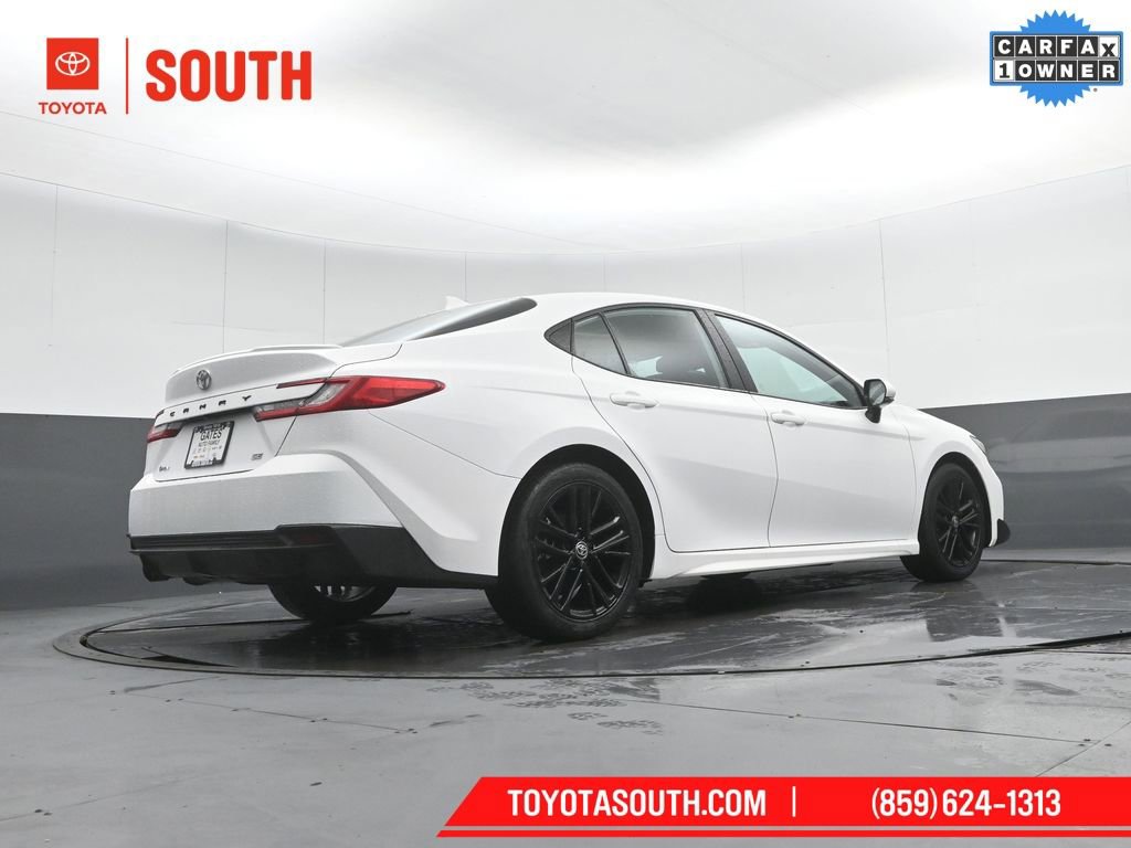 Certified 2025 Toyota Camry SE image 39