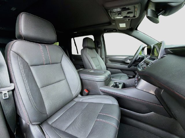Used 2023 Chevrolet Tahoe RST w/ Luxury Package AWD/4WD image 16