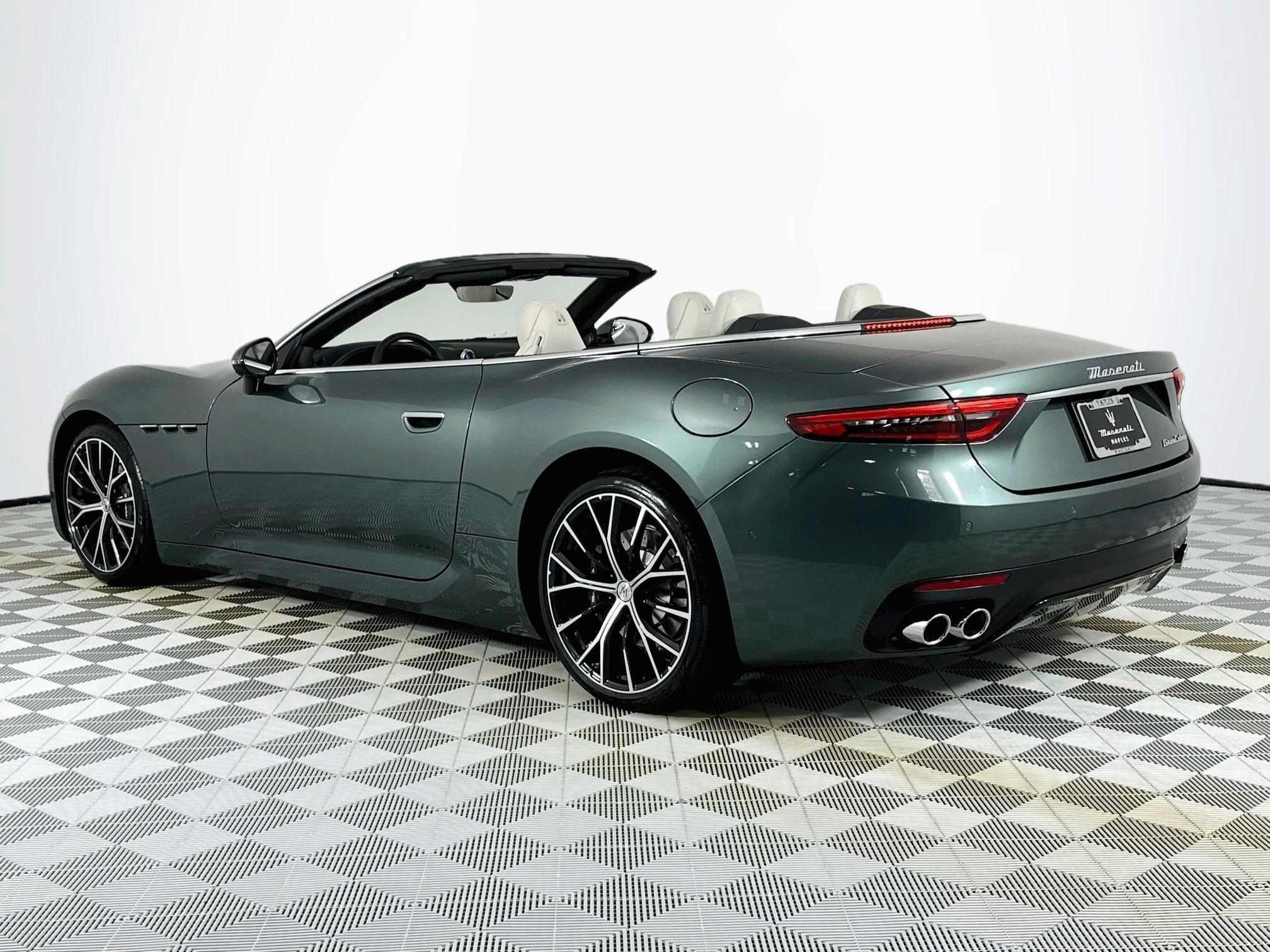 New 2026 Maserati GranCabrio Modena AWD/4WD image 7