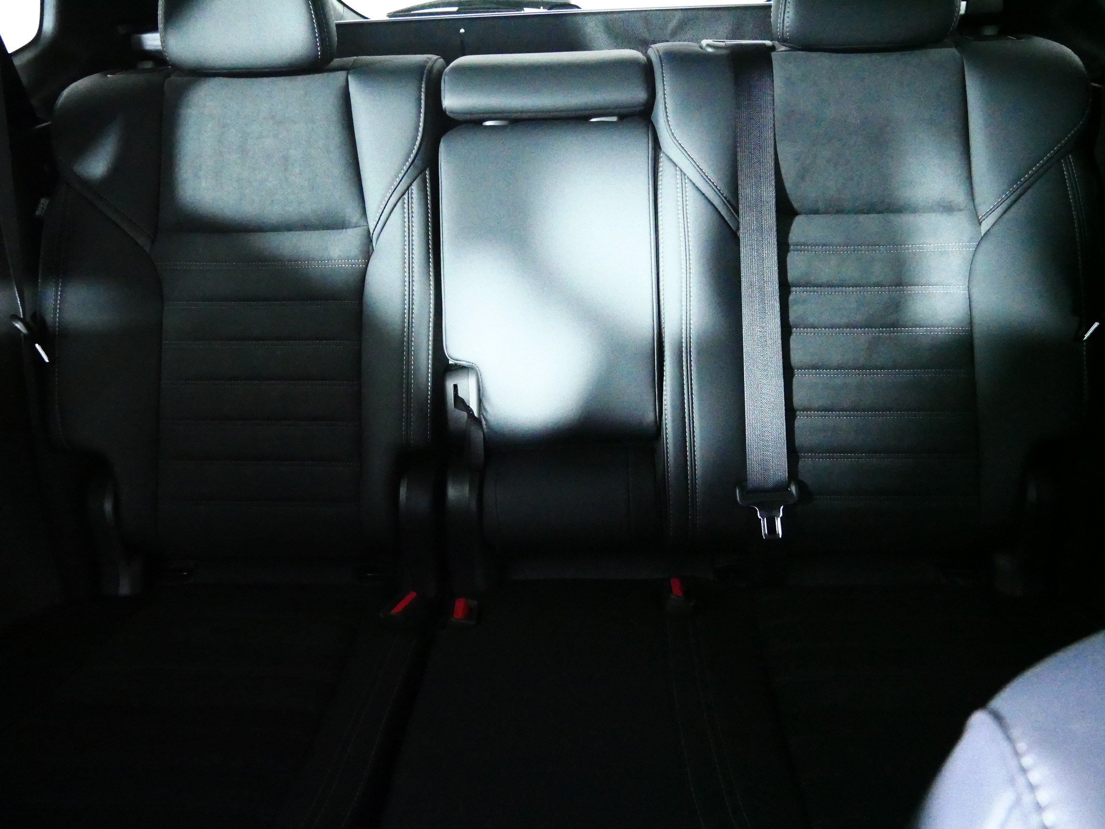 New 2026 Mitsubishi Outlander LE AWD/4WD image 3