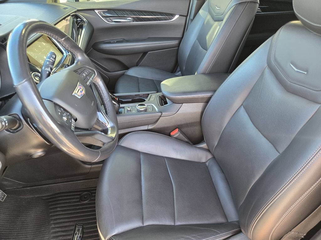 Certified 2022 Cadillac XT6 Premium Luxury AWD/4WD image 7
