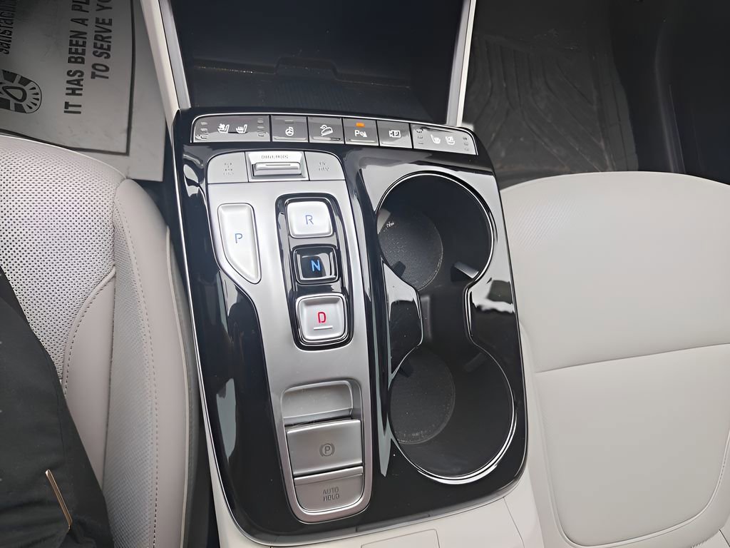 Used 2024 Hyundai Tucson Limited image 17