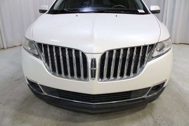Used 2012 Lincoln MKX AWD image 35