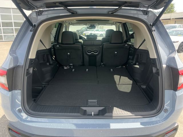 New 2026 Honda Pilot Touring image 16