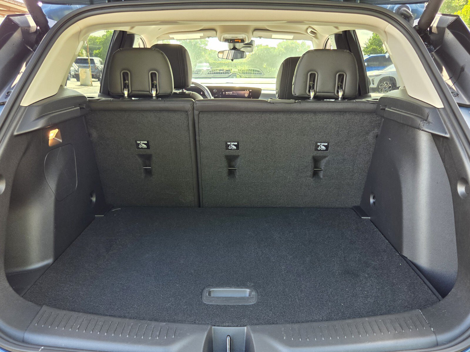 Certified 2026 Buick Encore GX Preferred w/ Comfort Package FWD image 13