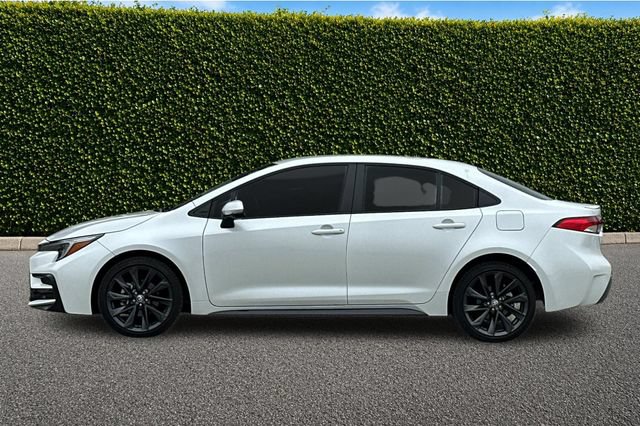 Used 2025 Toyota Corolla SE FWD image 8
