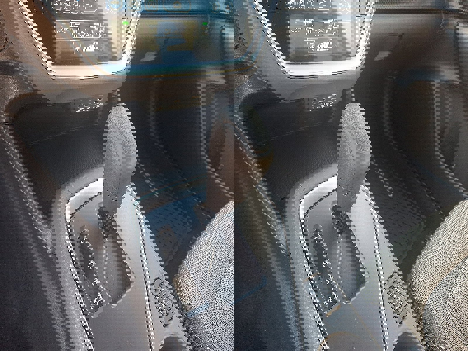 Certified 2024 Subaru Crosstrek 2.0i Premium image 15