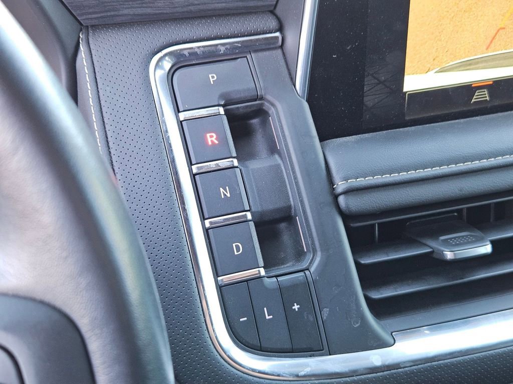 Used 2023 GMC Yukon SLT image 20