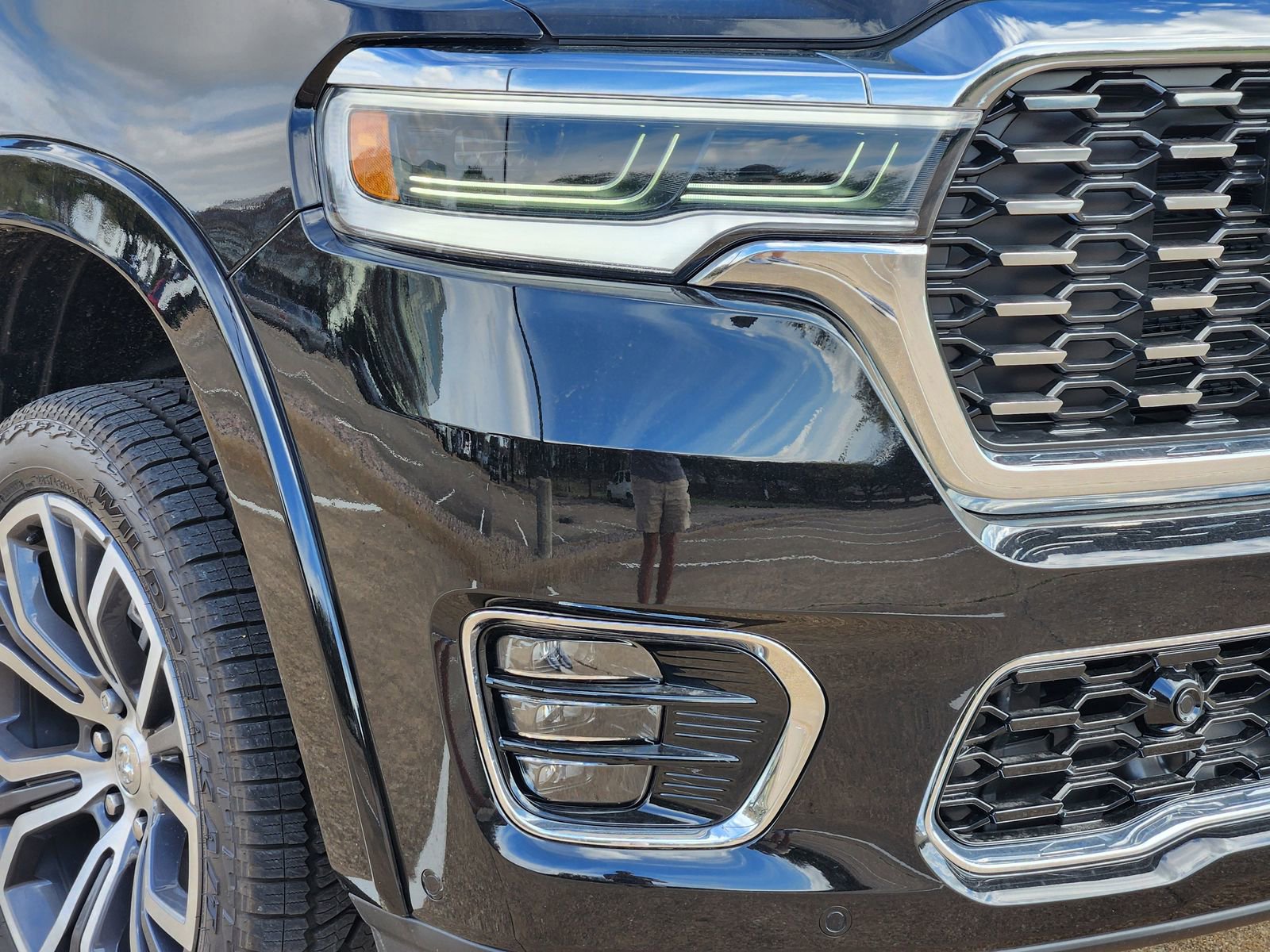 New 2026 RAM 1500 Tungsten w/ Off Road Group AWD/4WD image 9
