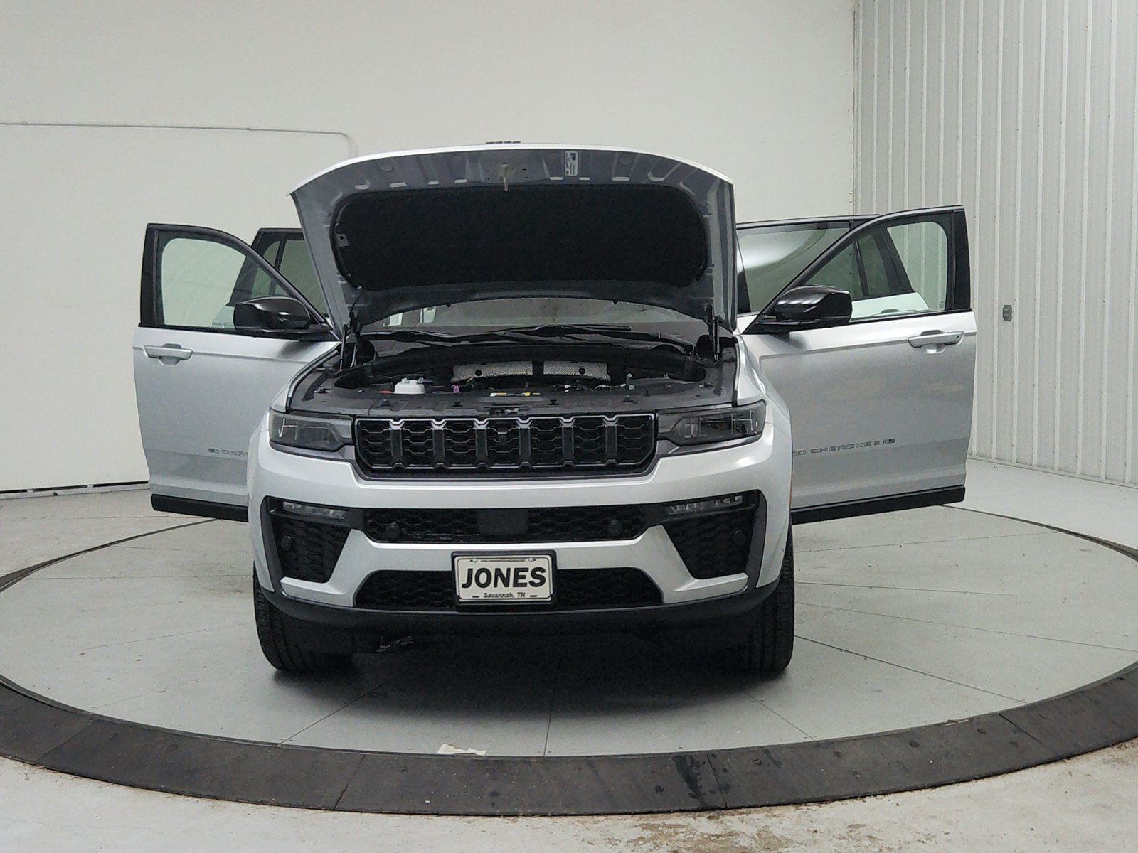 New 2026 Jeep Grand Cherokee L Limited AWD/4WD image 11