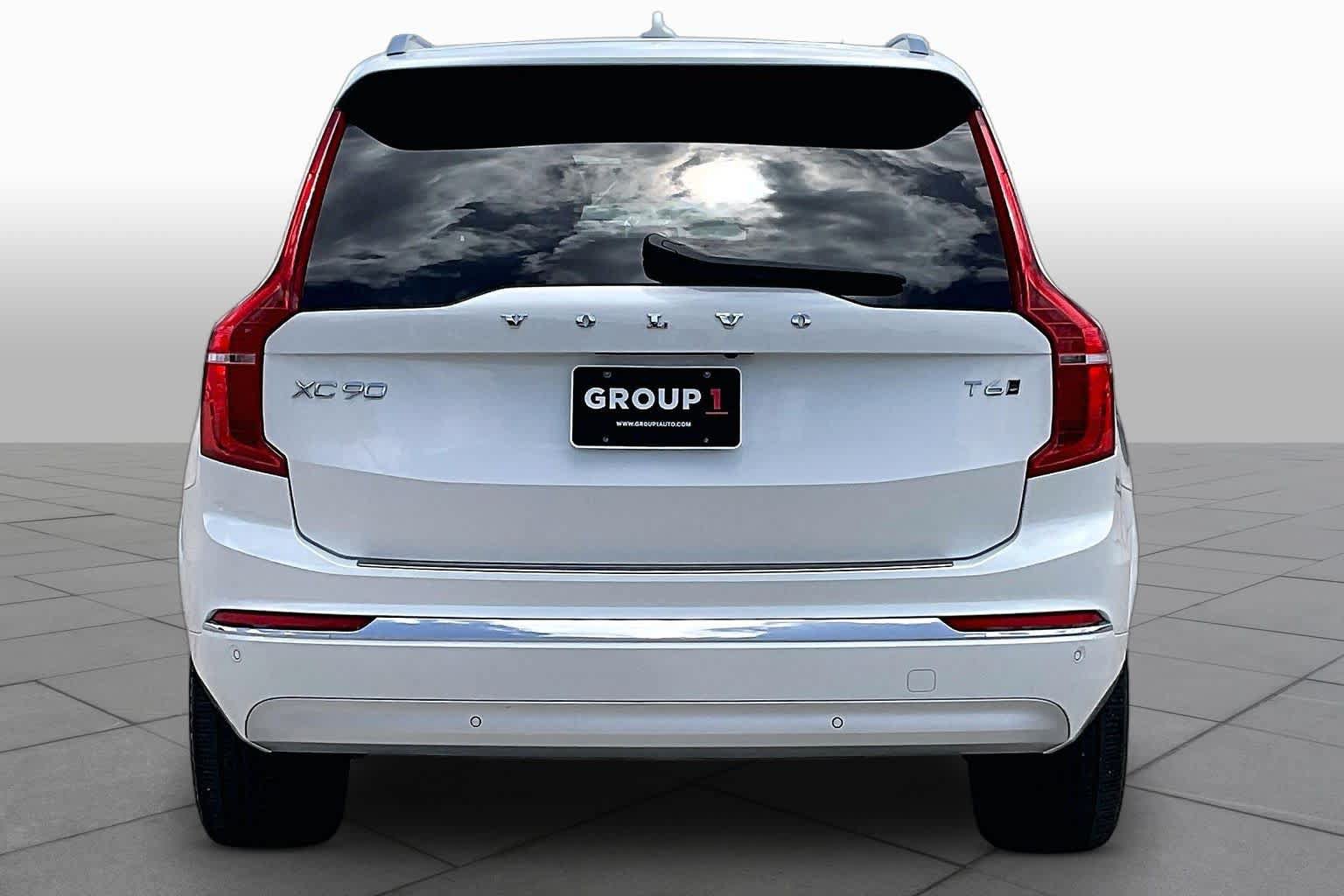 Used 2022 Volvo XC90 T6 Inscription w/ Climate Package AWD/4WD image 5