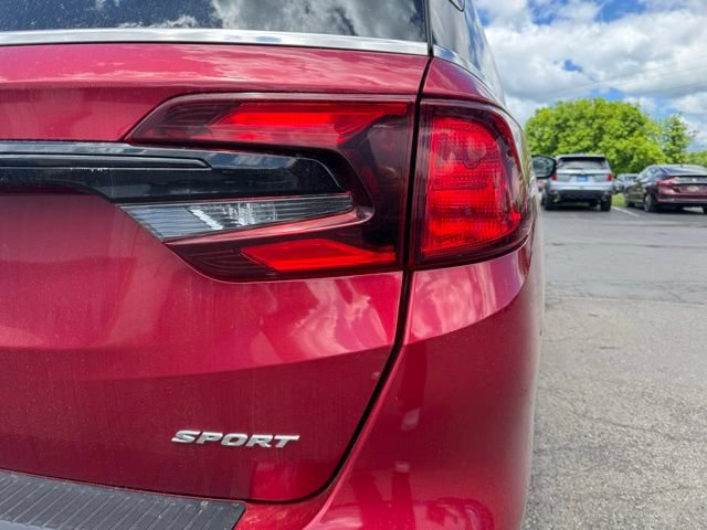 Certified 2023 Honda Odyssey Sport image 9