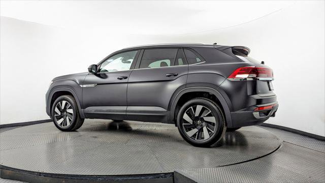 Used 2024 Volkswagen Atlas Cross Sport SE image 6