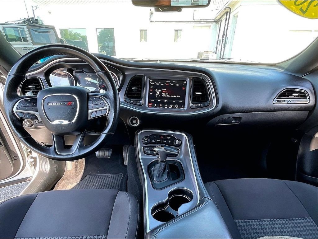 Used 2019 Dodge Challenger R/T Scat Pack RWD image 21