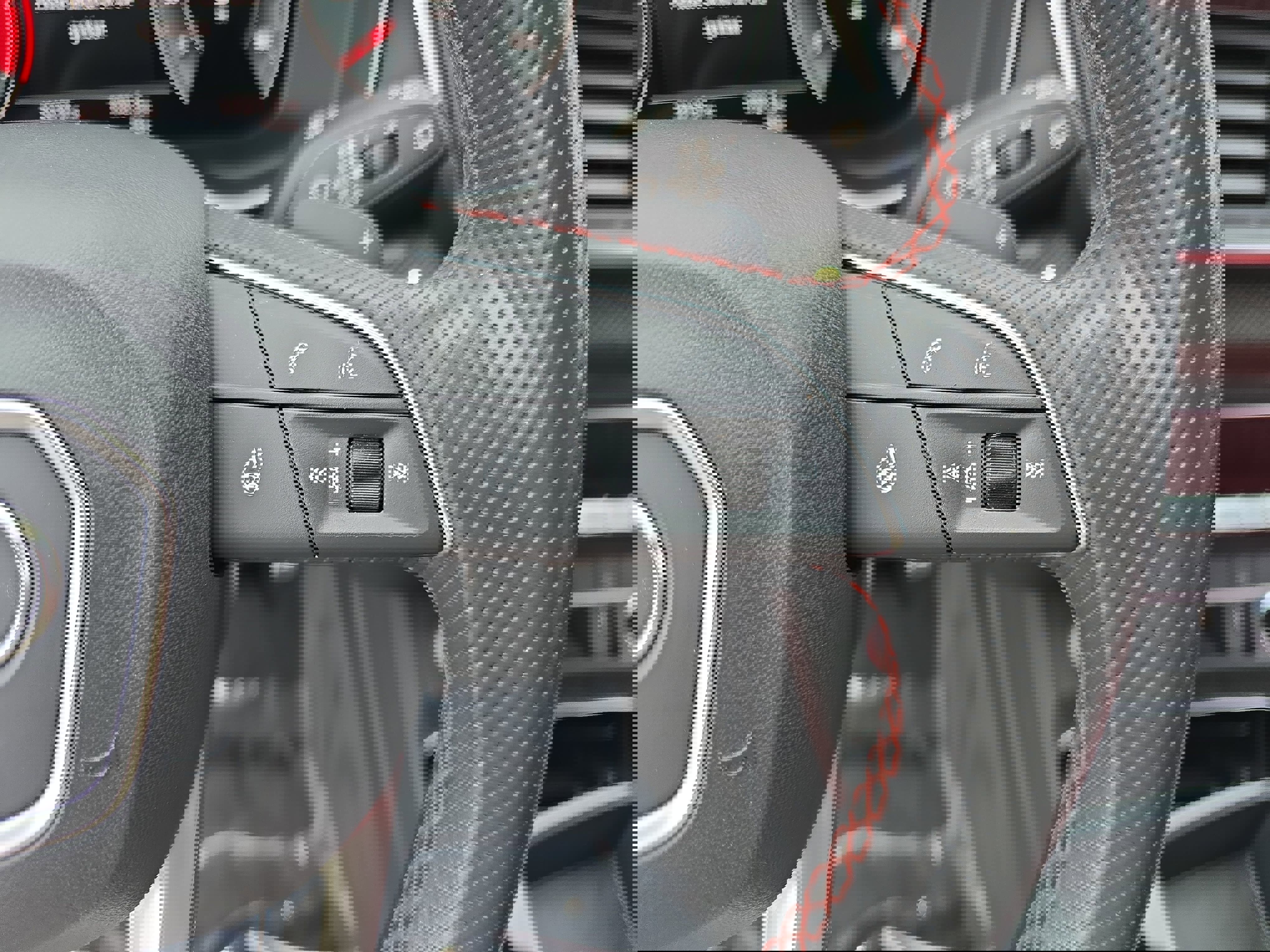 Used 2023 Audi SQ5 Premium Plus w/ Premium Plus Package image 18