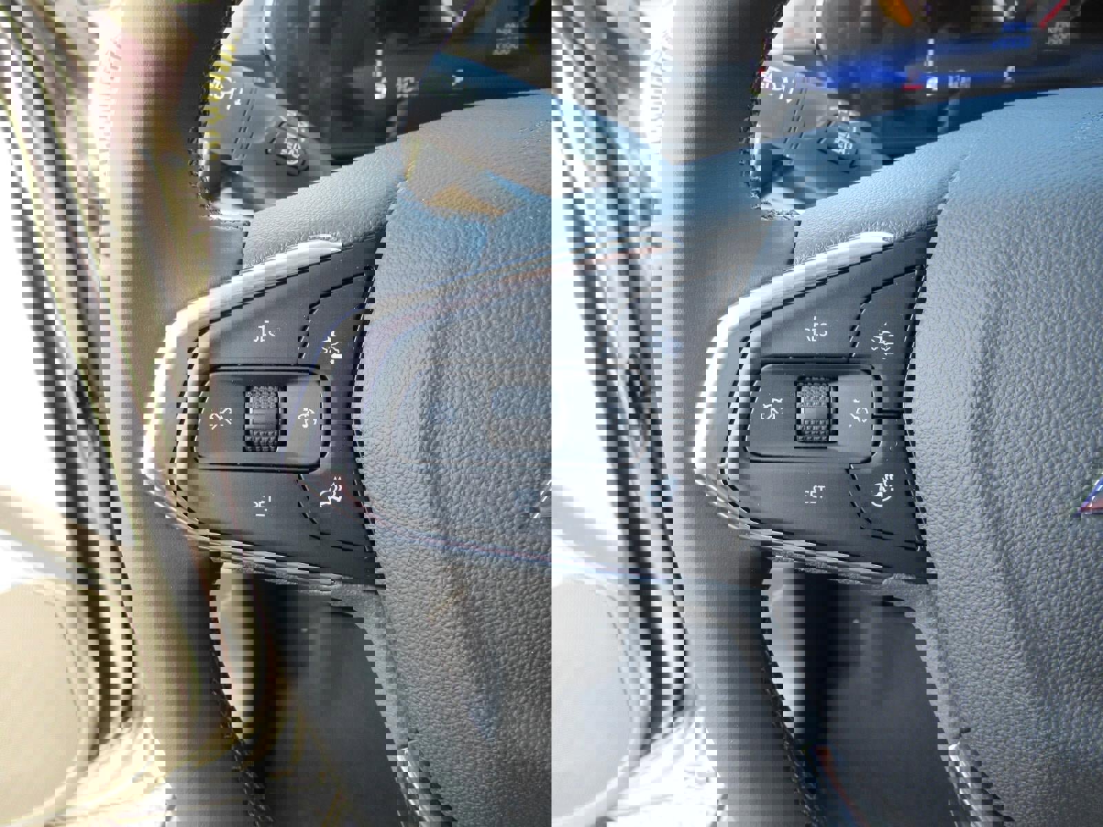 New 2026 Chevrolet Trax ACTIV w/ Sunroof Package image 19