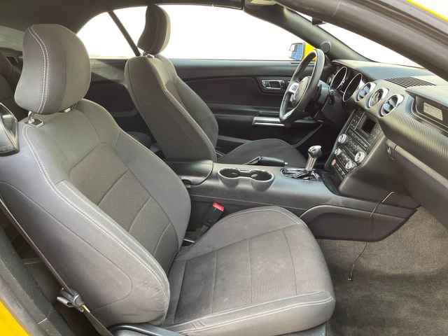 Used 2015 Ford Mustang Convertible w/ Equipment Group 051A RWD image 31