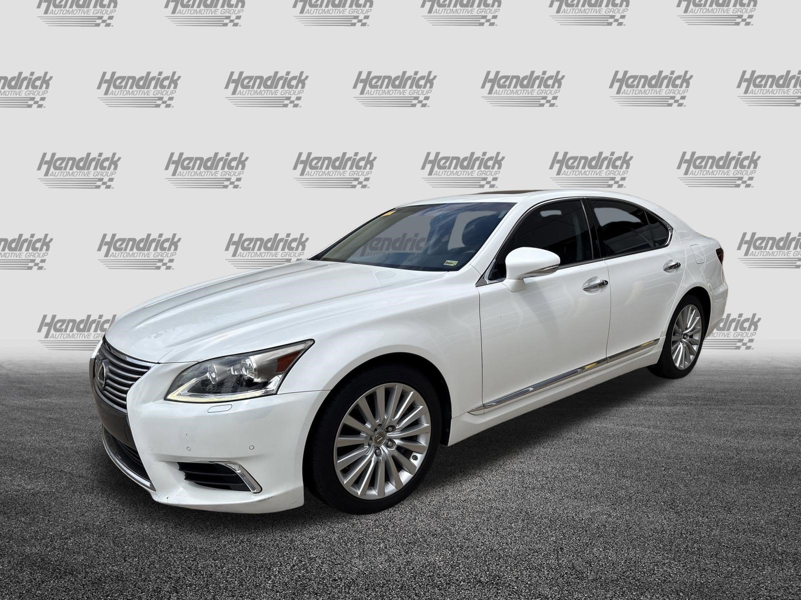 Used 2013 Lexus LS 460 AWD w/ Comfort Pkg image 5