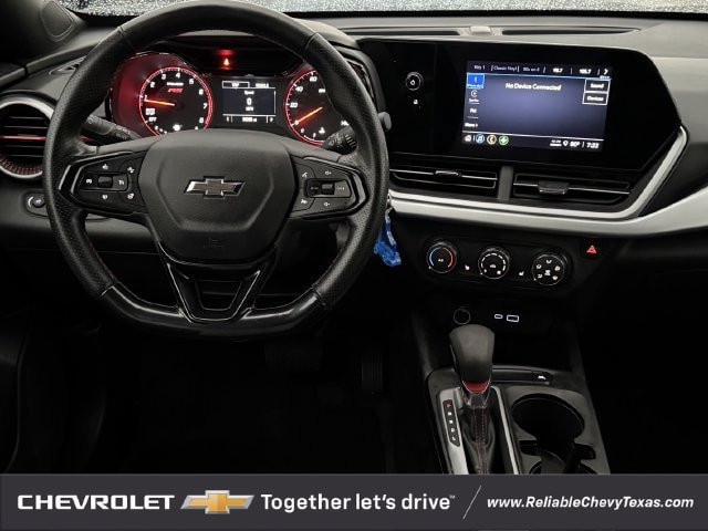Used 2024 Chevrolet Trax RS w/ Driver Confidence Package FWD image 12